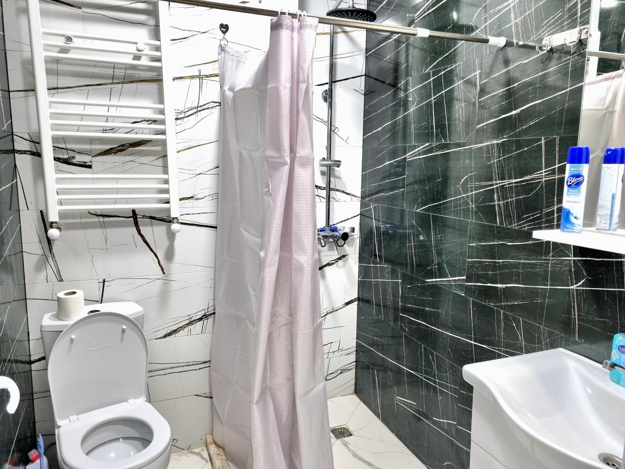 Sea Apartment Батуми Экстерьер фото